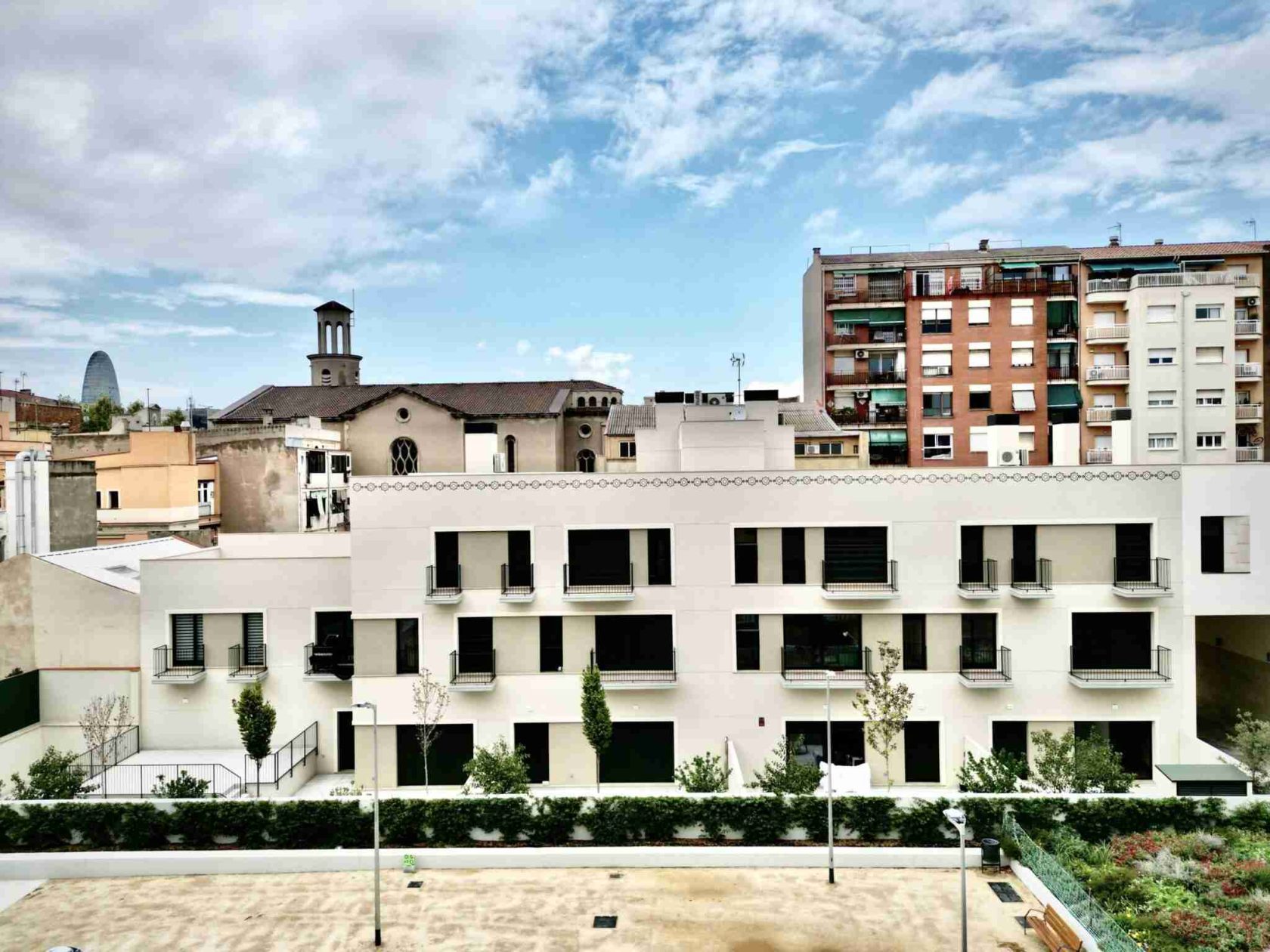 Edifici d’ habitatges a Saladrigas, Poblenou